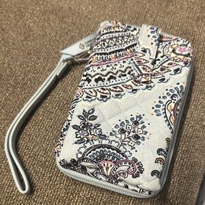 NWOT Vera Bradley Wallet